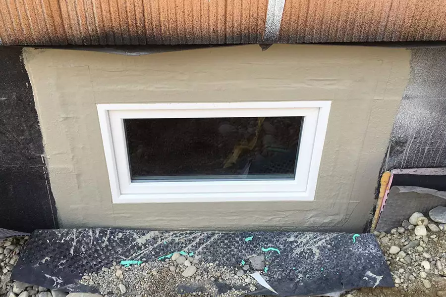 Einbau von druckwasserdichten Kellerfenstern: Baustellenabbildung 2 Einbau von druckwasserdichten Kellerfenstern: Baustellenabbildung 2